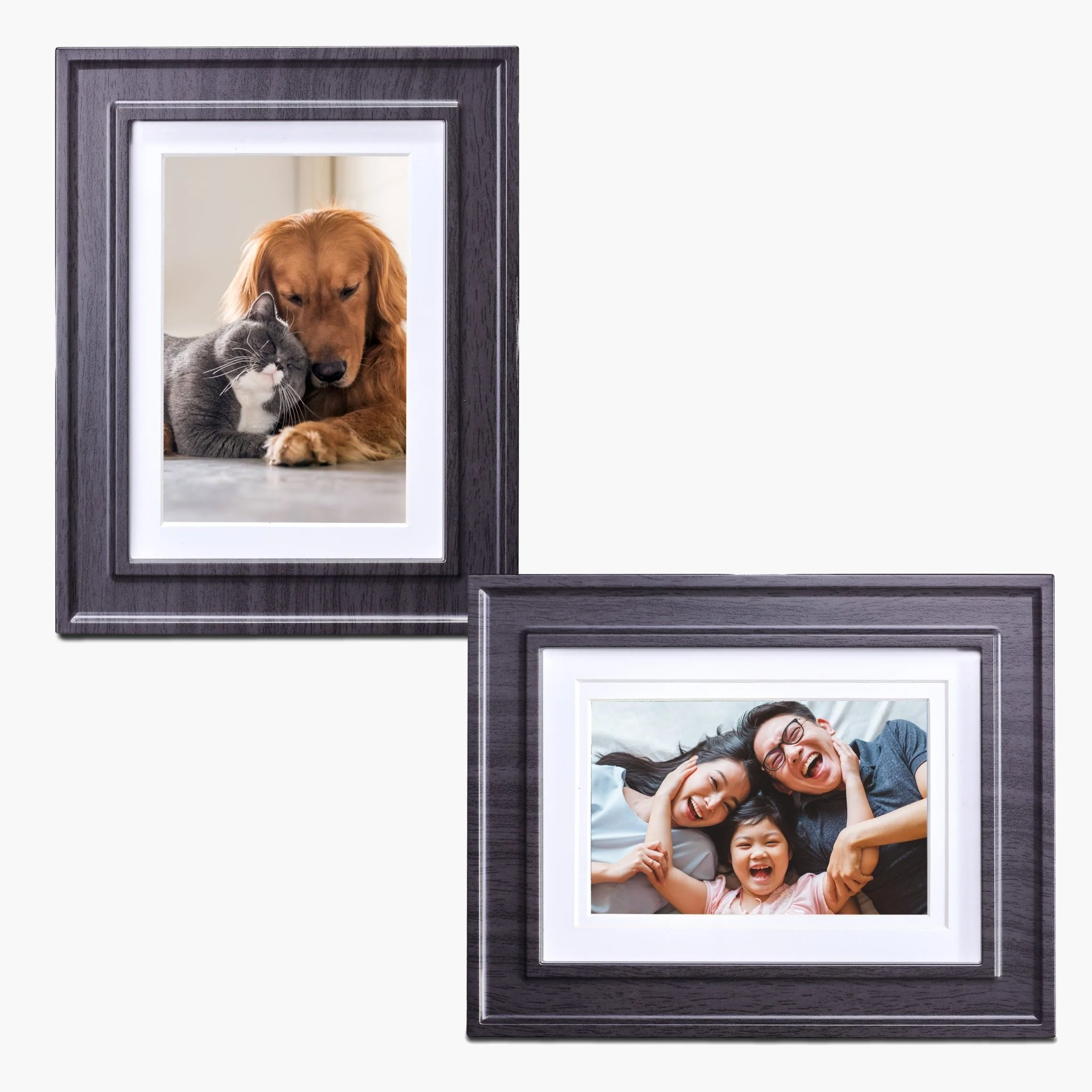 iHome Picture Frame with 3 USB Chargers, Accommodates 5x7 or 4x6 Photos (iPF30) - Image 6