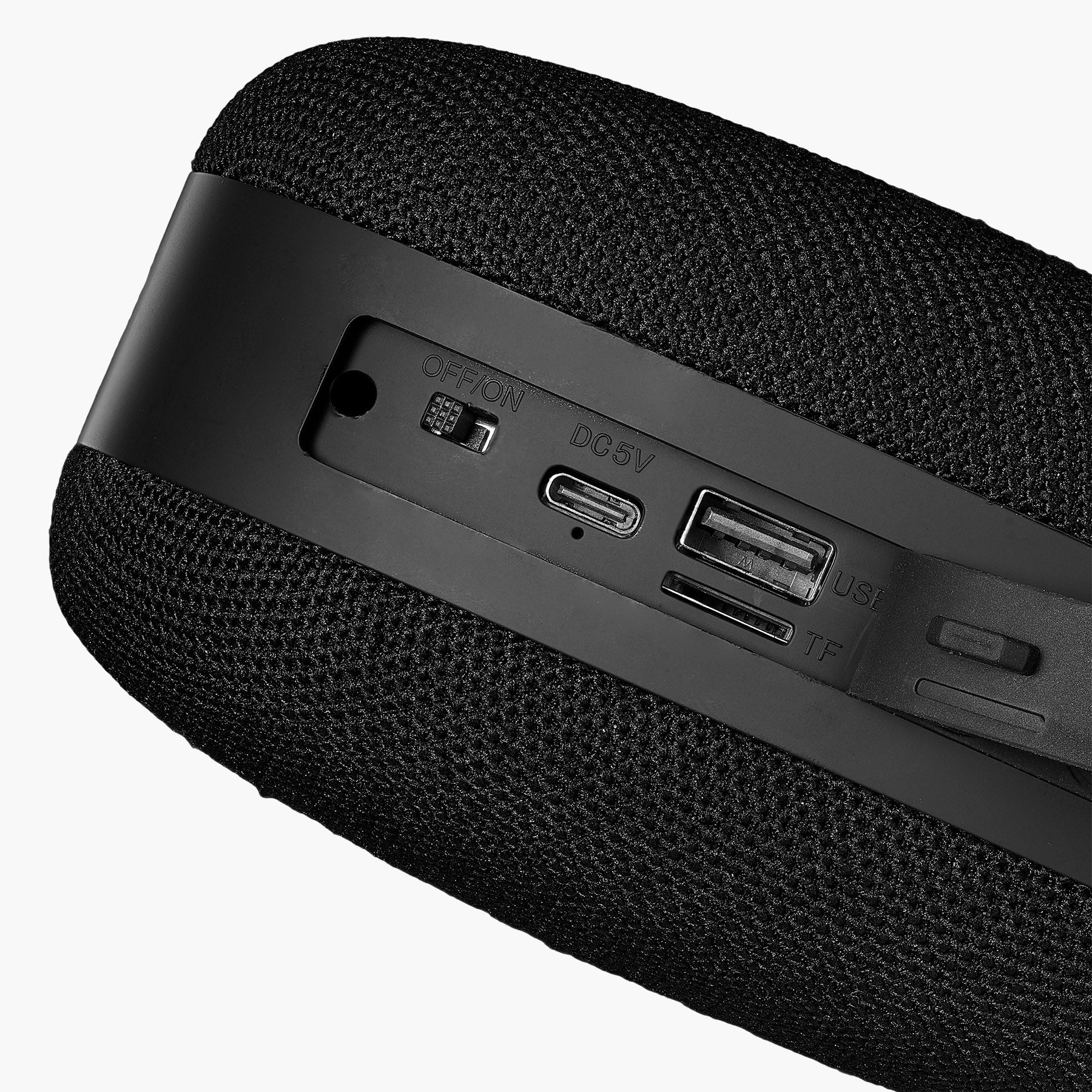 Splash Resistant Bluetooth Speaker with FM Radio, Portable and Rechargeable (iBT330) - Image 3